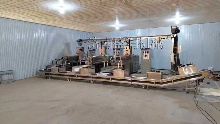 1681810554164967.jpg 临沂面包糠生产设备.jpg